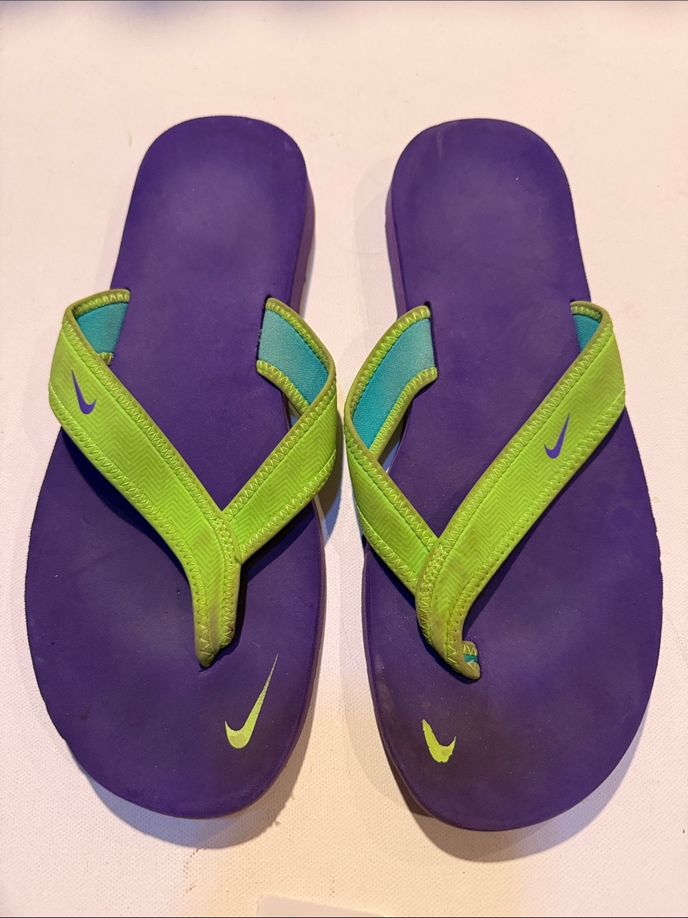 Nike Purple Footbed with Lime Green Straps Thong Sandals